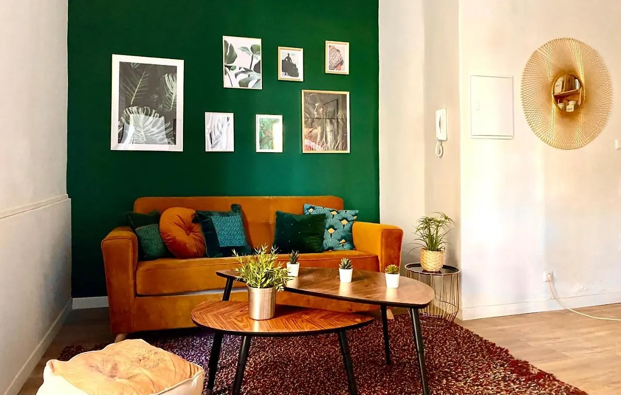La Villa Camille Hyeres 0*,  France